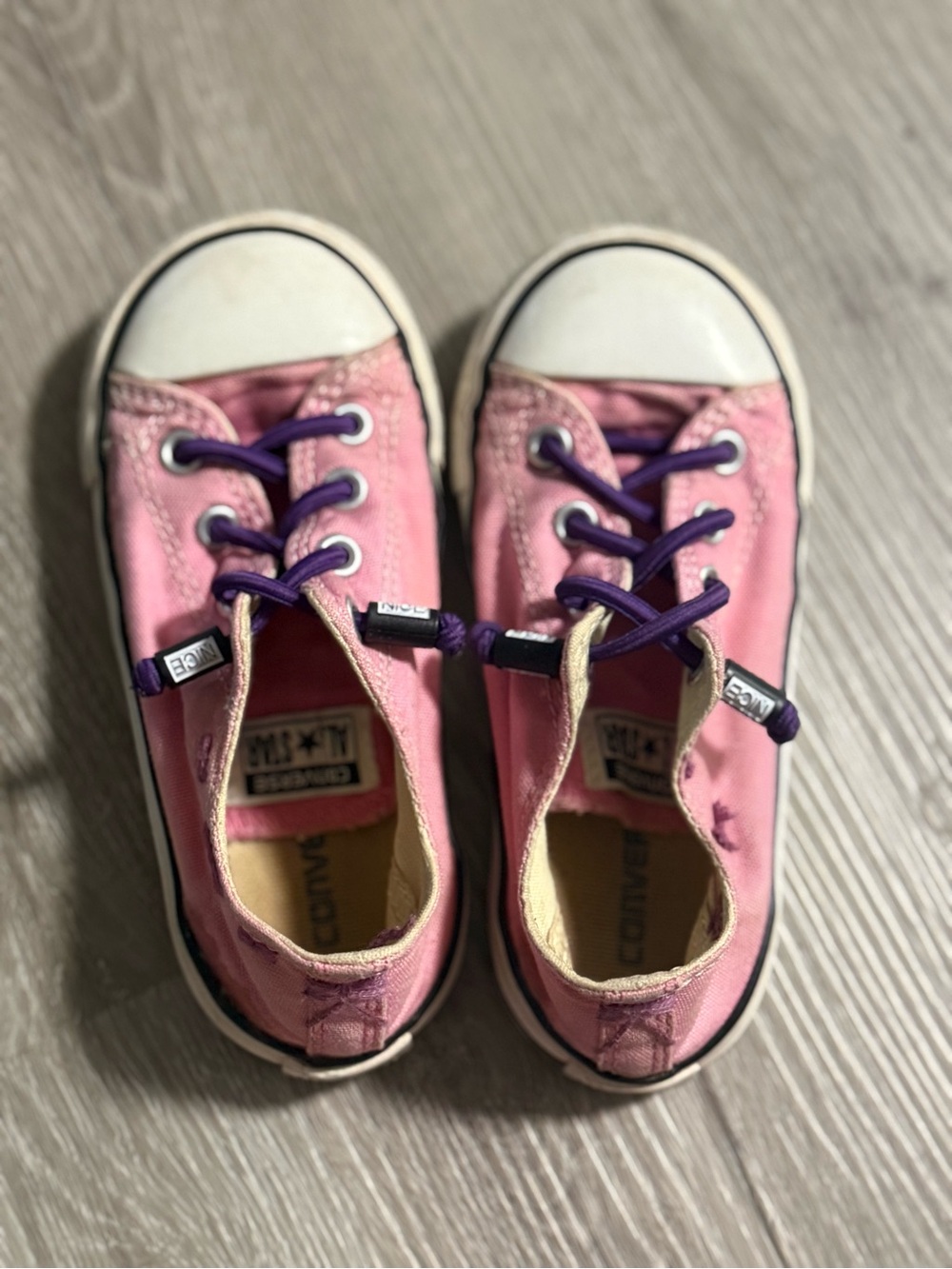 Converse Kids Pink Canvas Sneakers with Purple Laces and Embroidered bows